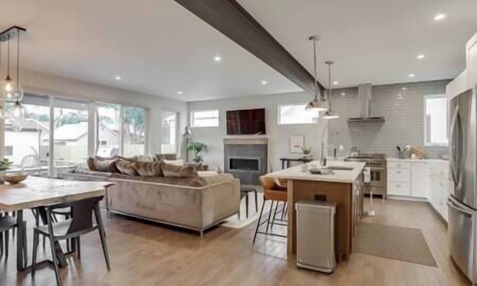 Berkeley House | Zen Haus: Luxurious Denver Home: Hot Tub | Gym | Sauna