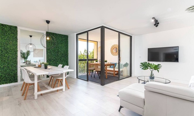 Delray Beach Condo | Zen Modern Villa Delray Beach 2 bathrooms