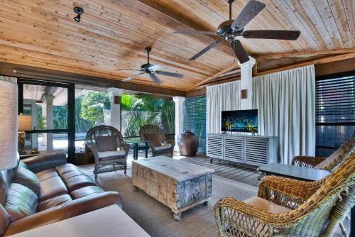 Lighthouse Point House | Zen Pool Home