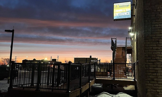 Duluth Hostel | Zenith Basecamp