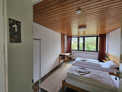 Gomadingen Apartment | Zimmer 1