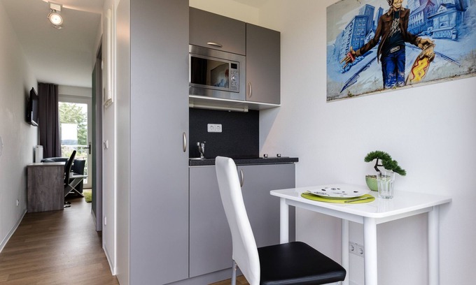 Bubenheim Apartment | Zimmer Sorgenfrei - Inkl. Netflix und Briefkasten