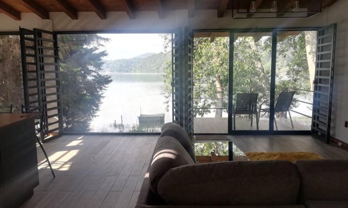 Zirahuen Ski Chalet | Zirahuen, cabaña moderna junto al lago