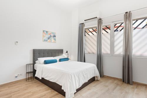 Lagunillas Apartment | Zona's Luxury Apartment