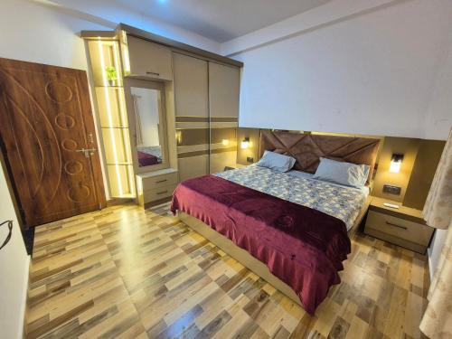 Varanasi Apartment | Zucross Homestay