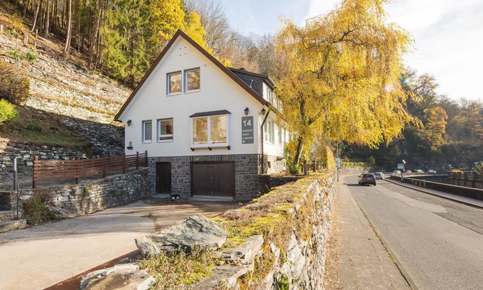 Monschau Apartment | Zur Altstadt 3 - modern apartment just a few minutes' walk from the historic old town
