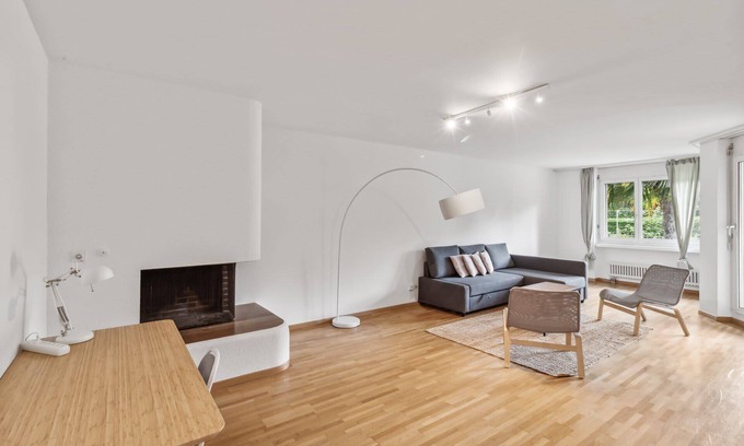 District 8 Apartment | Zurich's Practical & Spacious Apartment