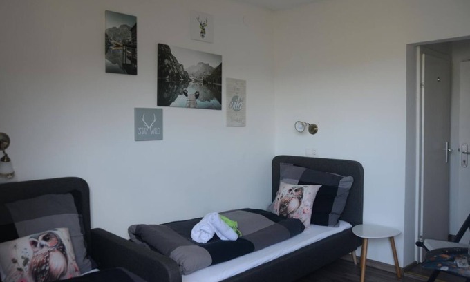 Sankt Kanzian am Klopeiner See Bed & Breakfast | Zweibettzimmer 9 - Pension Eule