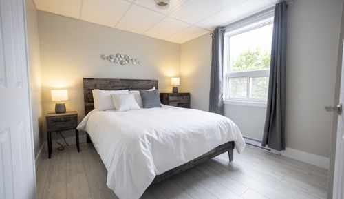 Suite Avec Chambre Fermée + Divan-Lit