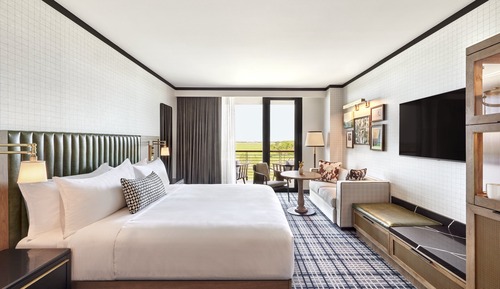 Premier Room, 1 King Bed, Balcony
