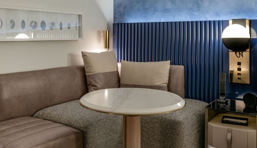 Junior Suite, 1 King Bed, Accessible (3x3 Shower)