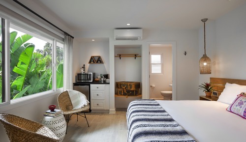 Deluxe Room, Fireplace, Ocean View (Upstairs)