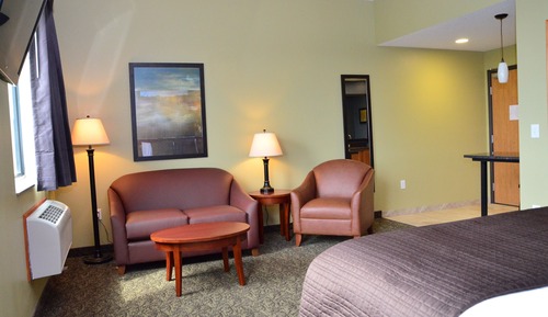 Suite, 1 King Bed, Non Smoking