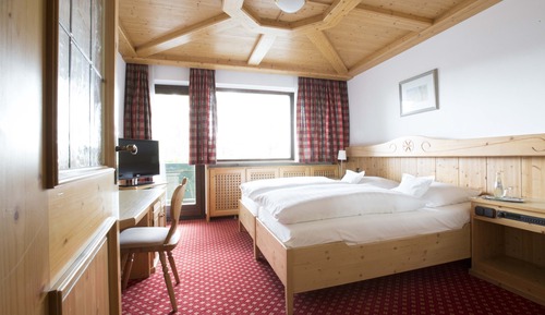 Double Room, Balcony