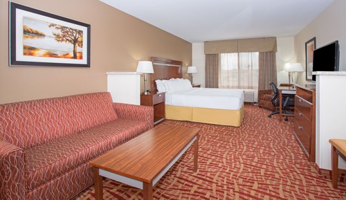 Suite, 1 King Bed, Accessible (Communication Accessible)