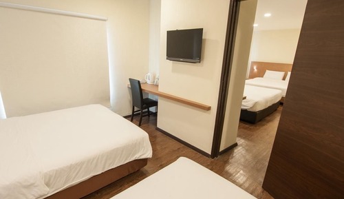Triple Room