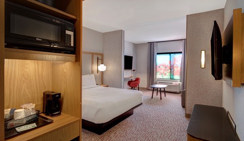 Executive Suite, 1 King Bed with Sofa bed, Non Smoking