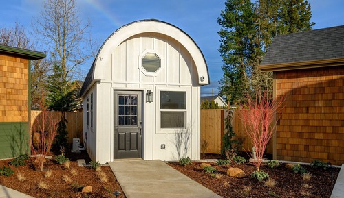 Deluxe Cottage, 1 Queen Bed, Courtyard View