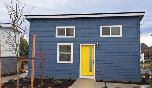 Deluxe Cottage, 1 Queen Bed, Courtyard View