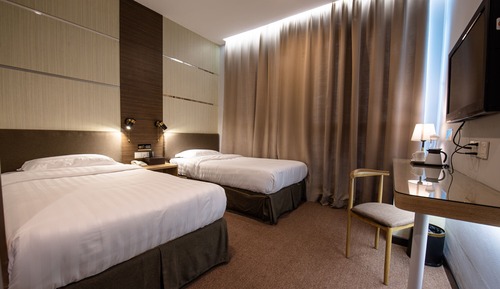 Deluxe Twin Room