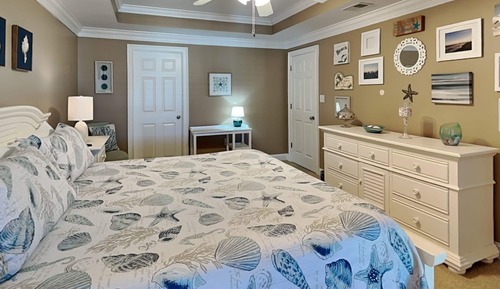 Condo, Multiple Beds, Jetted Tub ( Brass Rail 303 - Pet Friendly)