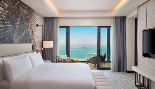 Suite, 1 King Bed, Ocean View
