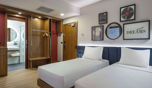 Twin Room