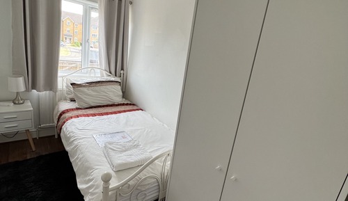Comfort Single Room
