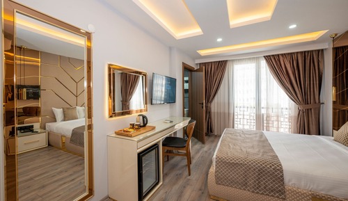 Luxury Room