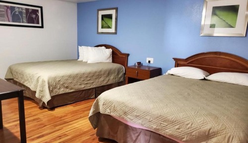 Room, 2 Queen Beds, Non Smoking