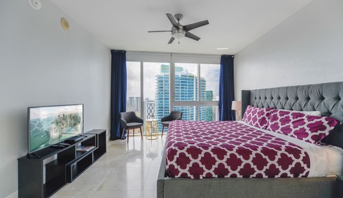 Luxury Apartment, 2 Bedrooms, City View