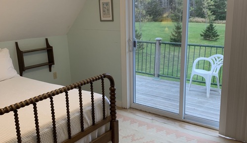 Barn #4, Upper Level, 3/4 Bed, Single Futon, AC, and Balcony