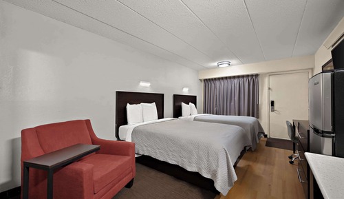 Room, 2 Queen Beds, Non Smoking (Efficiency)