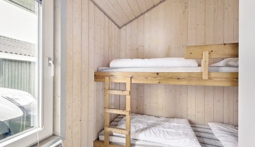 Comfort Cabin