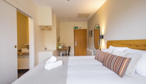 Double Room, Balcony, Mountain View