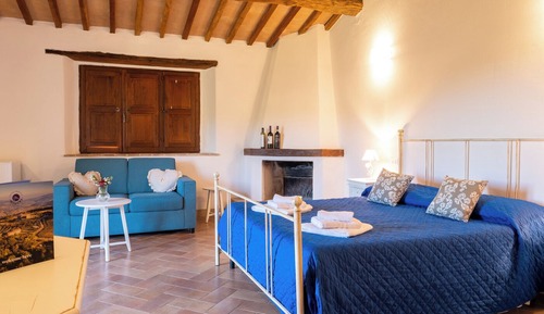 Honeymoon Studio Suite, Valley View