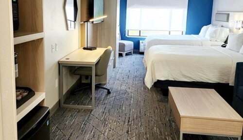 Suite, 2 Queen Beds