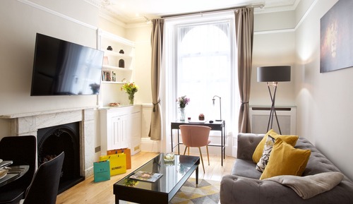 Premier Apartment