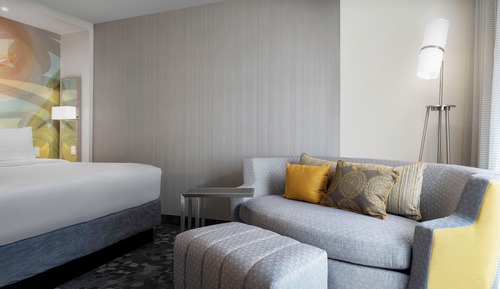Standard Room, 1 King Bed