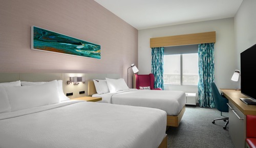 Room, 2 Queen Beds, Accessible (Roll-In Shower)