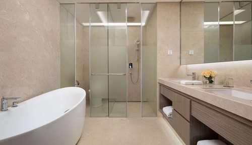 Deluxe Room, Multiple Beds, Lake View