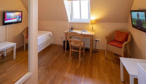 Standard Single Room