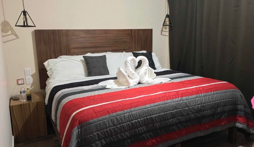 Standard Room, 1 King Bed, Ensuite