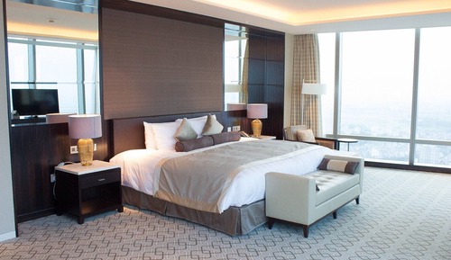 Premier Suite