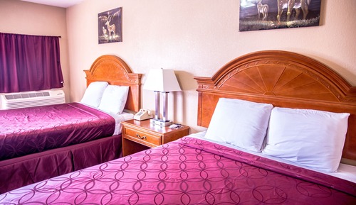NonSmoking 2 Queen Beds