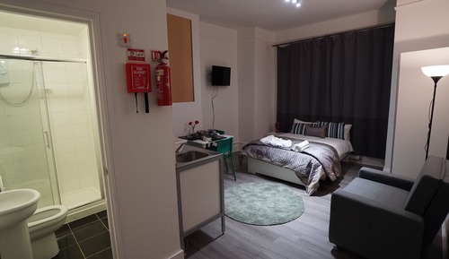 Studio, Ensuite (Apartment 7)