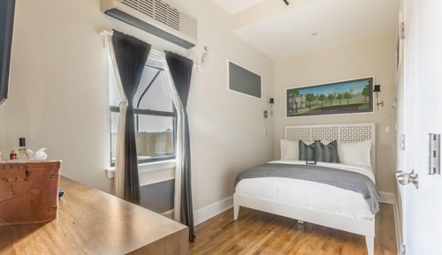 Suite, 1 Bedroom, Balcony