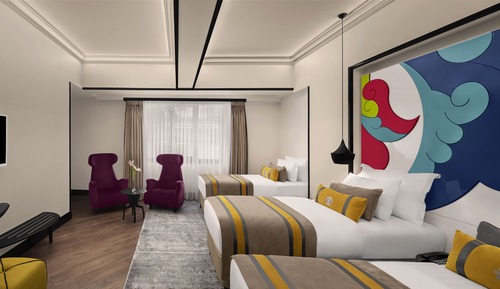 Triple Room