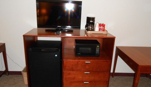 Single Room, 1 King Bed, Accessible