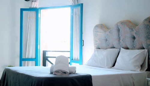 Room, 1 Queen Bed, Garden View
